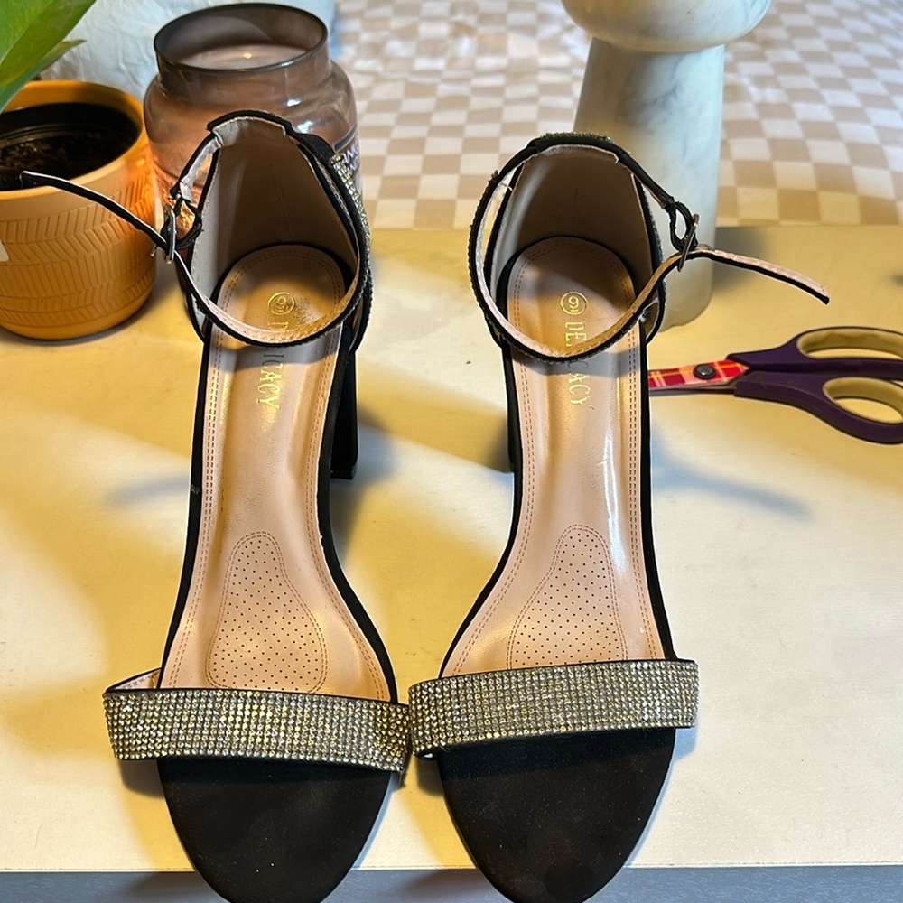 Delicacy black and rhinestone heels
